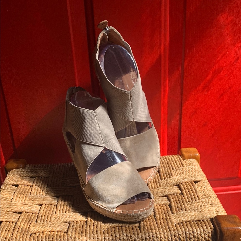 Gentle Souls Tan Wedge Shoes